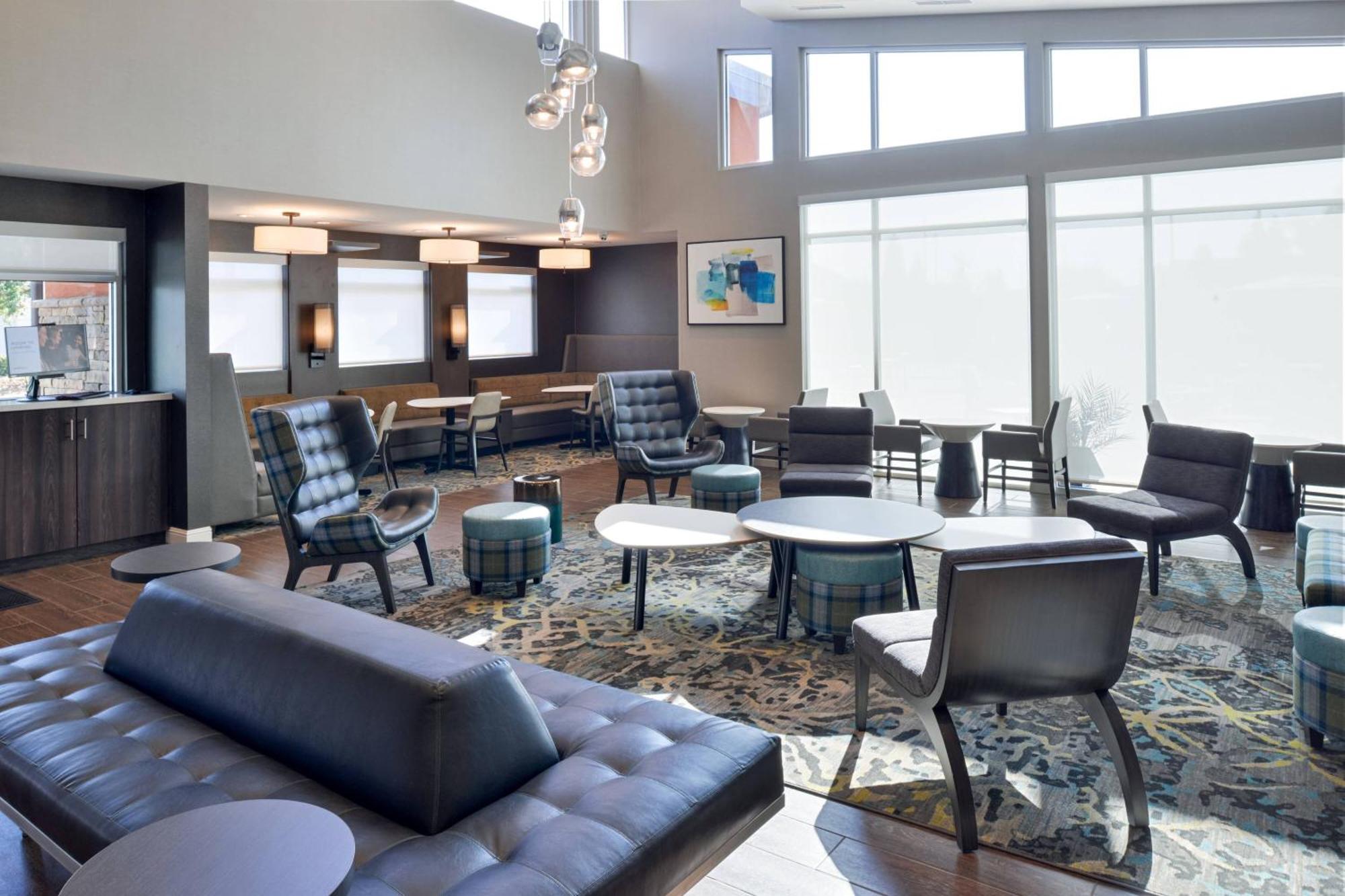 Residence Inn By Marriott Bakersfield West Экстерьер фото