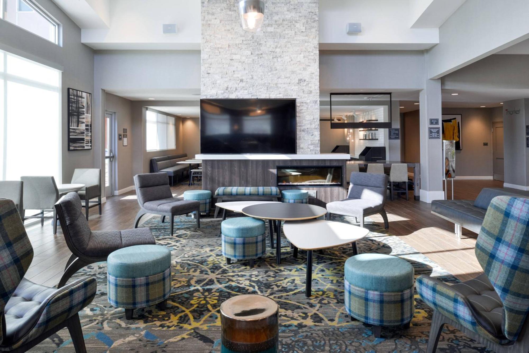 Residence Inn By Marriott Bakersfield West Экстерьер фото