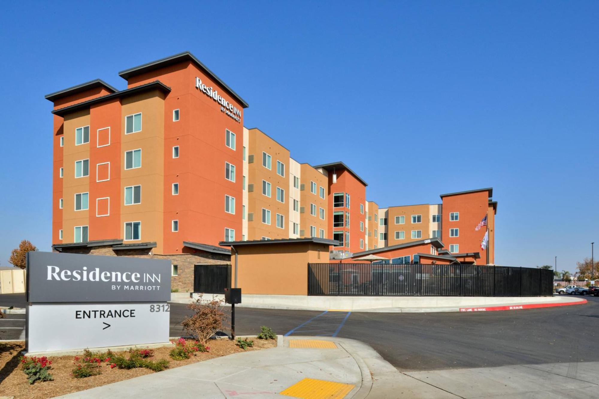 Residence Inn By Marriott Bakersfield West Экстерьер фото